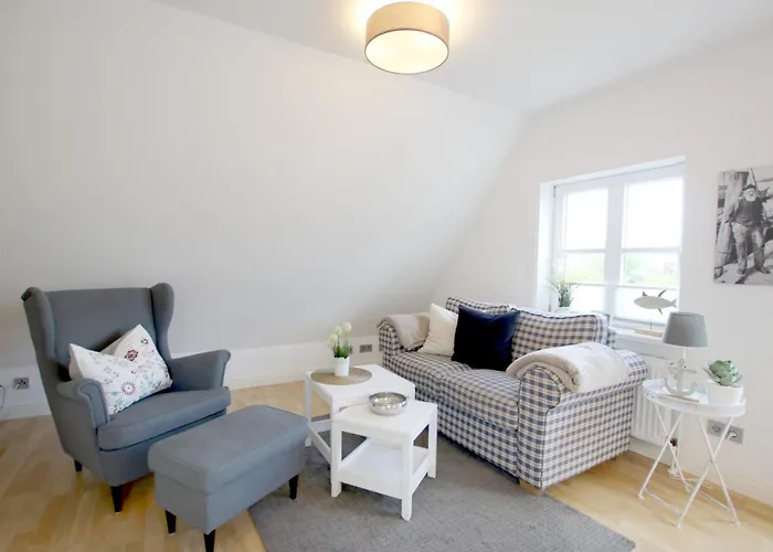 Starklef 21_ Whg_ 2 Lägenhet *